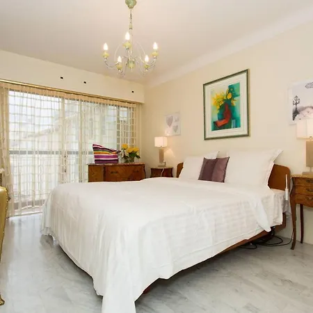 Cosy 2 Bedrooms In The Centre! Daire Cannes